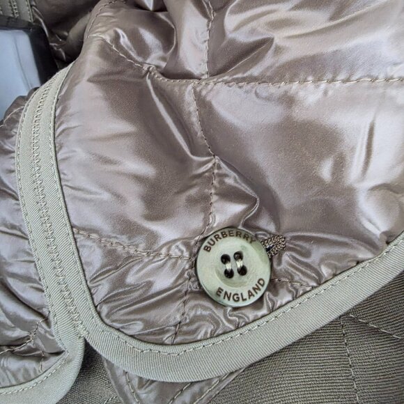 Limited Edition Burberry Trench Coat #114 of 150 Collection - Picture 11 of 16